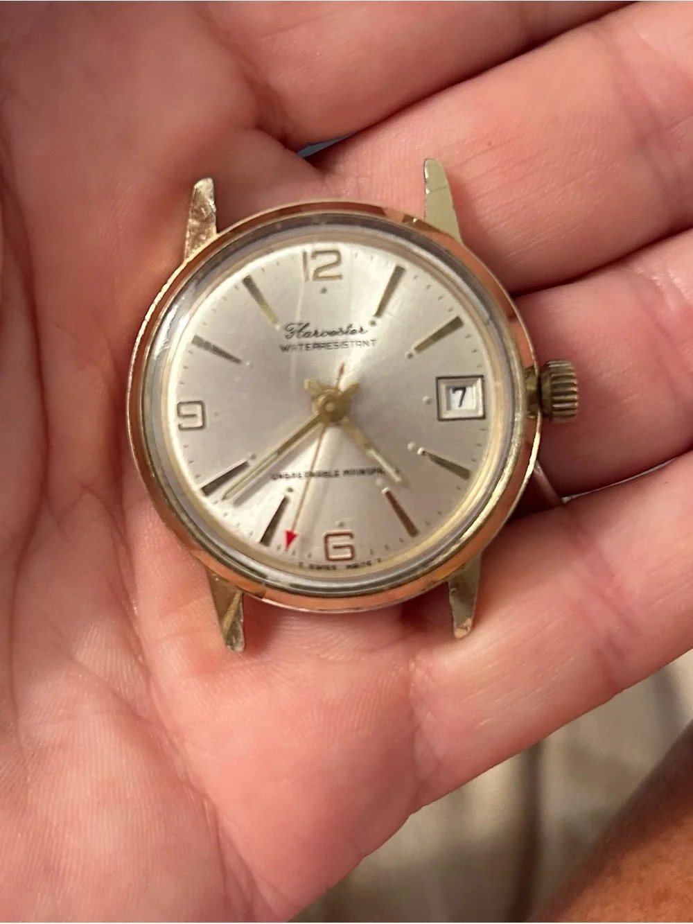 Vintage Gold Harvester Manual Mens Watch Works shows date